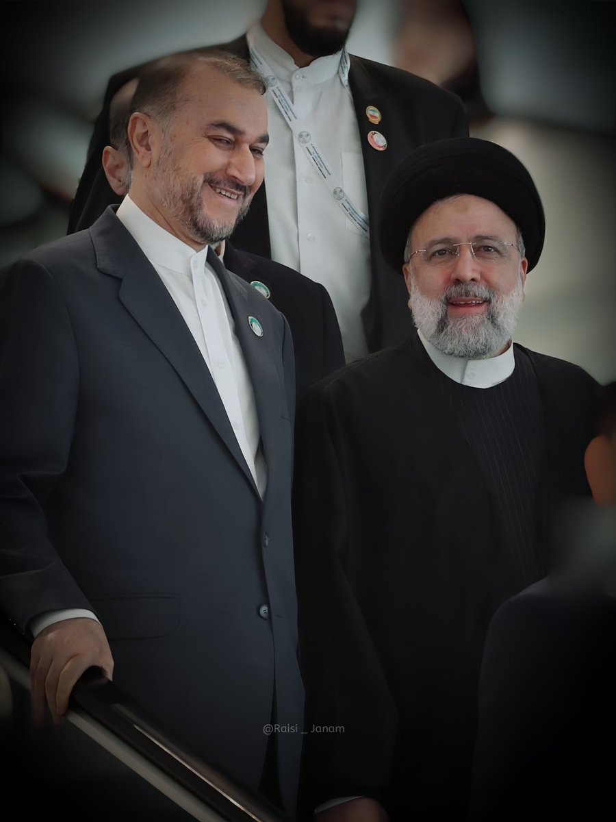 MHosein_14's tweet photo. مقام معظم رهبری:

اگر دولت شهید رئی��ی ادامه پیدا می‌کرد خیلی از مشکلات حل می‌شد. https://t.co/DD9SBNXpGs