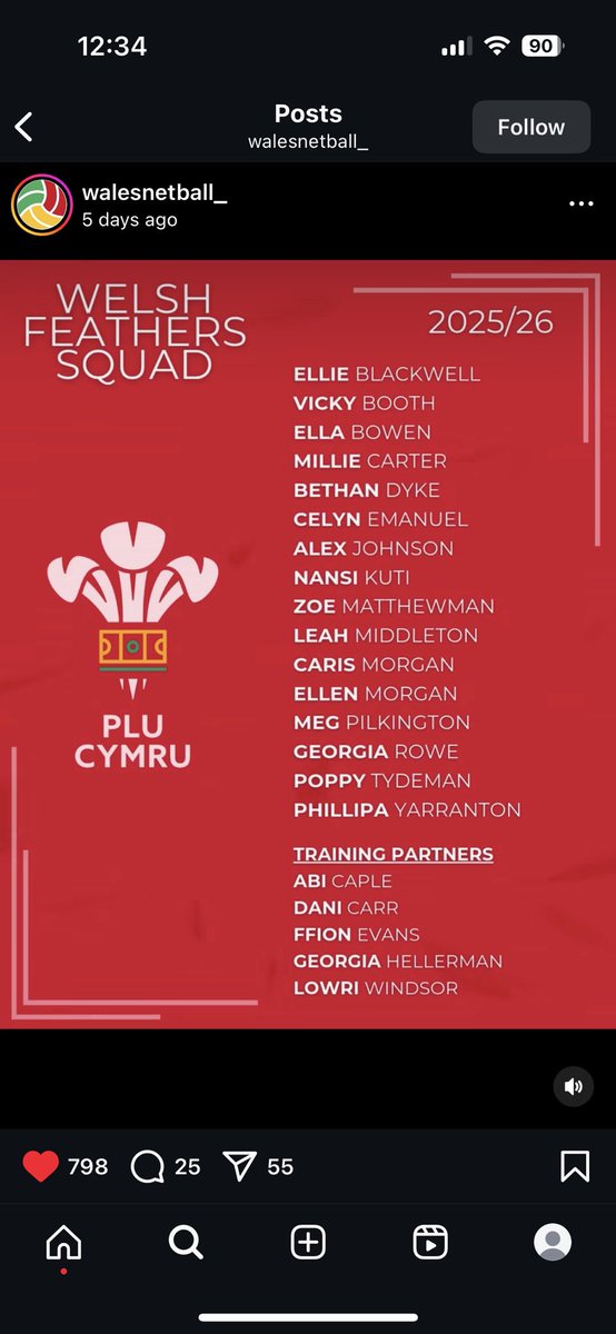 so ella bowen has swapped over to the feathers, amazing for her 🔥 
#netballchaos
#NSL2026
