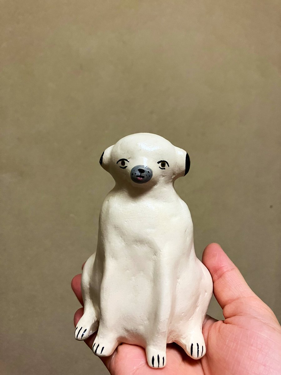 今日はコミケでしわしわの犬をお迎えしました
しわおと命名。かわいい…！！