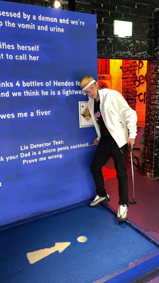 You are Like father like son, both little micro penis losers 🤣🤣

Beg to serve f*gz 🙇‍♂️ 

Findom cashmaster