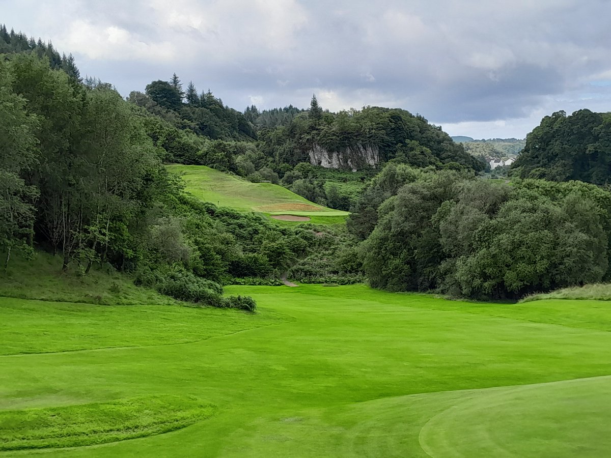 Lorne MacLeod (@lorneoban) on Twitter photo Glencruitten golf course, Oban, looking in fantastic condition today. Home course of one of the world's best golfers <a href="/robert1lefty/">Robert MacIntyre</a> No golf buggies on this course - they hire donkeys instead! 😄🫏 #Oban Glencruitten golf course, Oban, looking in fantastic condition today. Home course of one of the world's best golfers <a href="/robert1lefty/">Robert MacIntyre</a> No golf buggies on this course - they hire donkeys instead! 😄🫏 #Oban