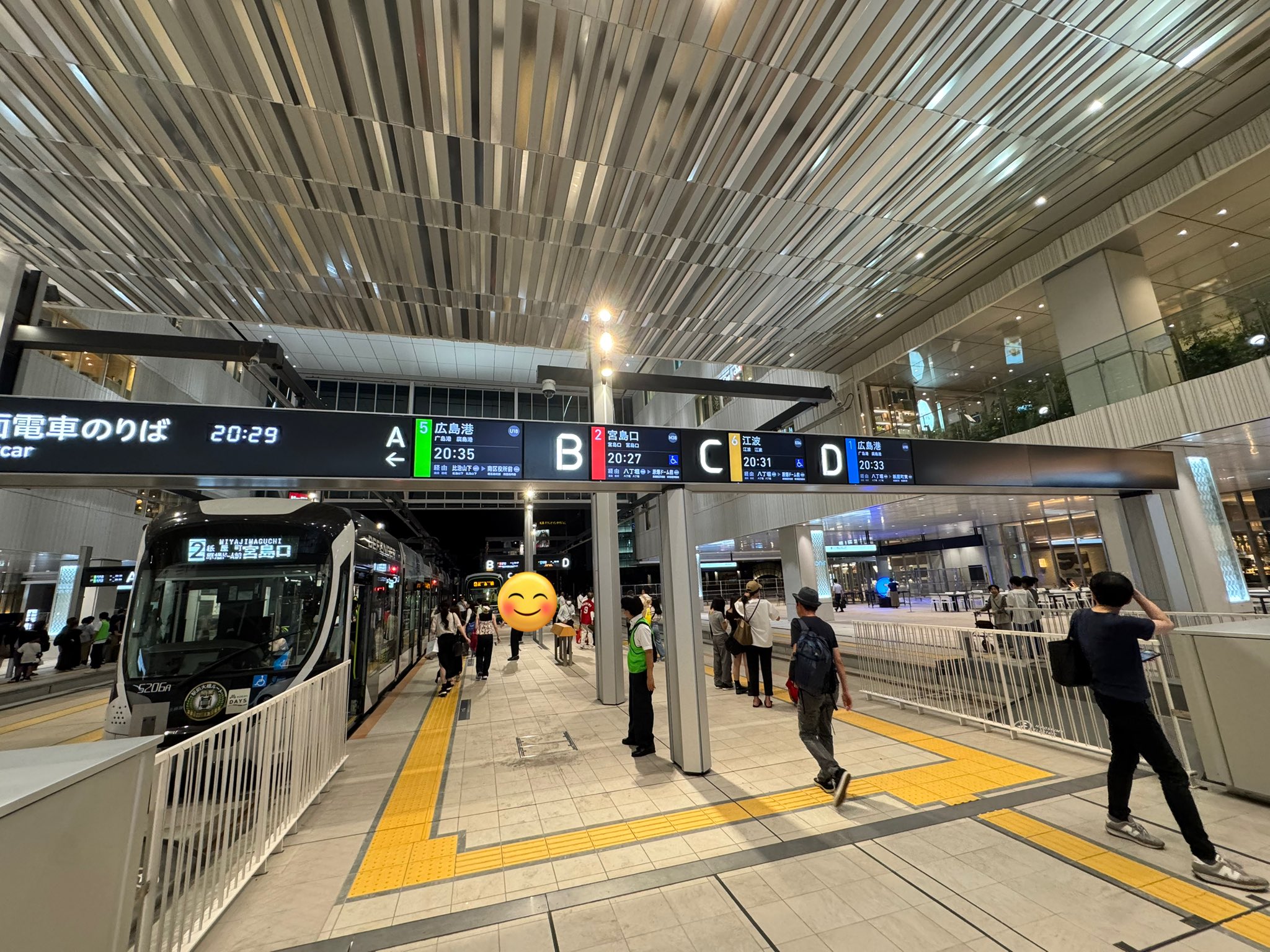 リトグラフ  停車場のある風景    夕映えの広島駅　　額無し リトグラフ 停車場のある風景 夕映えの広島駅 額無しの通販 by
