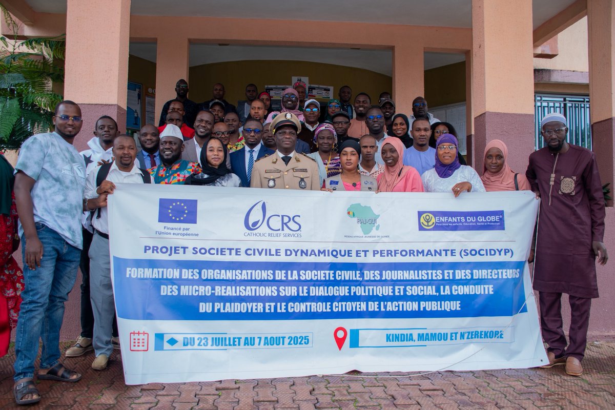 À travers le projet Société Civile Dynamique et Performante, j’ai participé à un atelier de formation du 28 au 31 Juillet 2025 à Mamou sur les thématiques ci-après :

  👉🏽Contrôle Citoyen de l’Action Publique ;
  👉🏽Dialogue politique et social ;
  👉🏽Techniques de plaidoyer.