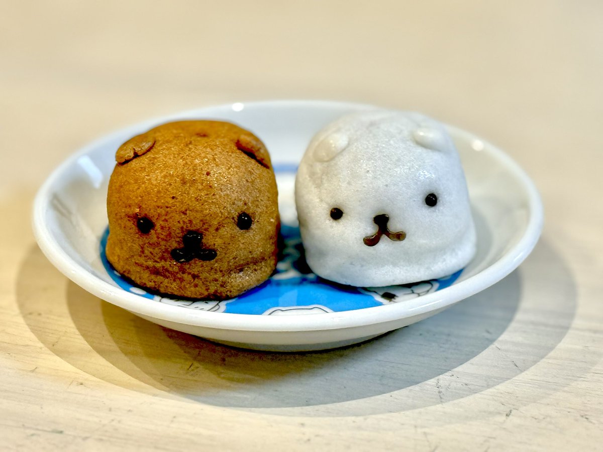 umanora's tweet photo. カピバラさん饅頭かわいい　#カピバラさん https://t.co/mInIc9HEk5