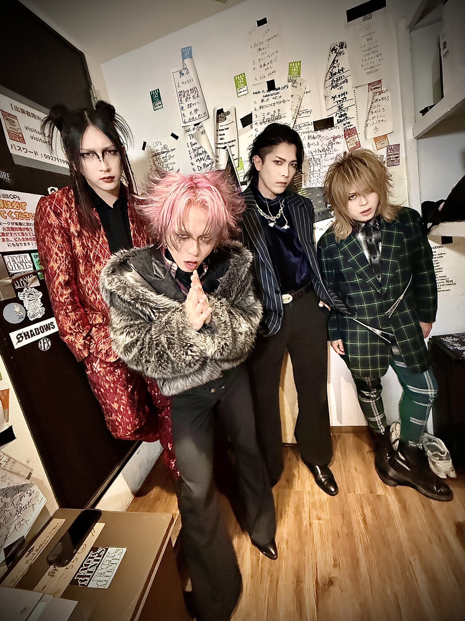ΛrlequiΩ Tシャツ バンド LIVE イベント アルルカン ΛrlequiΩ Tシャツ バンド LIVE イベント アルルカン - メルカリ