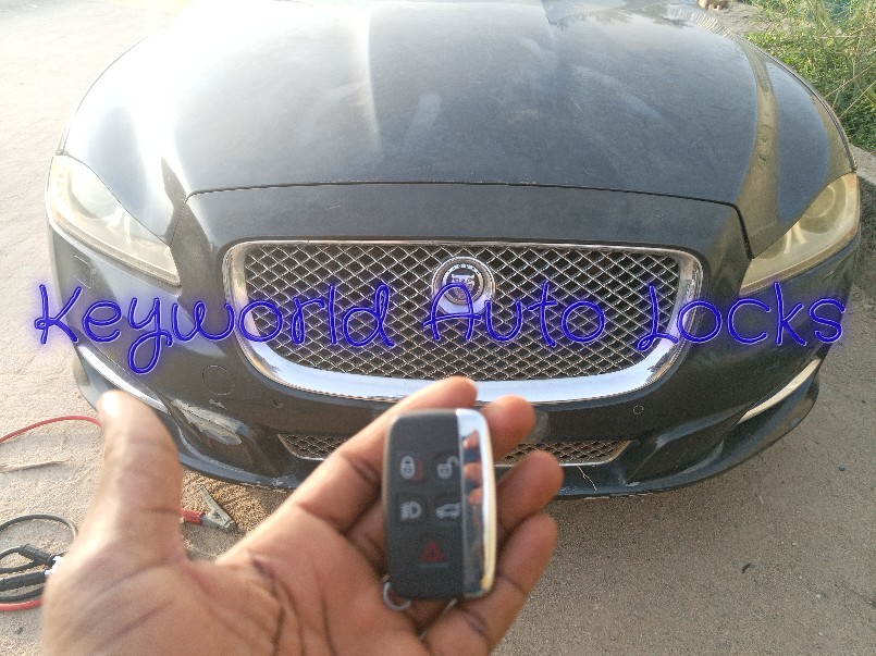 Keyworldauto1's tweet image. Customer Misplaced the only Smart Key he has for his 2013 Jaguar XJL New Smart Key was Programmed to the car. Kudos to Keyworld Auto Diagnostics Centre... Engine is Up and Running Vroooooooom!!! Vrooooooooom!!! Vrooooooooom!!!! #keyprogramming #gearprogramming #ecuprogramming