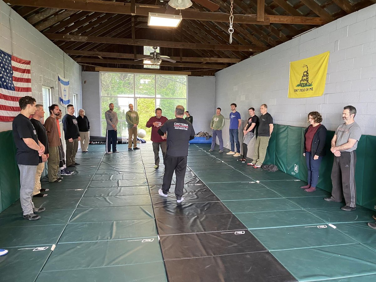 MarylandSystema's tweet image. Systema was meant to stay quiet. In self-defense, being difficult to understand is a strength—not a flaw.
🧩 #Systema #TakomaPark #Combatives #SituationalAwareness #FreeIntroClass