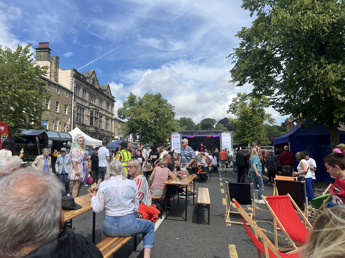 derekb1970's tweet photo. Nice to see all the families out celebrating with skipton pride festival https://t.co/WYWgxi13rG