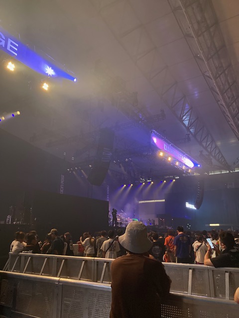 #milliampear(ミリアン) Official/音楽ジャンルはネオソウル/音楽と仕事と家庭 (@milliampear) on Twitter photo 本日は招待されたので
Sammy presents
『NEW HORIZON FEST』
久しぶりのロックフェス&邦楽アーティストのライブ!!
#新たなロックフェスティバル
#幕張メッセ
#MANWITHAMISSION
#MONGOL800
#RIZE
#Dragonash
#ROTTENGRAFFTY
#NEWHORIZONFESTFEST
#夏フェス 本日は招待されたので
Sammy presents
『NEW HORIZON FEST』
久しぶりのロックフェス&邦楽アーティストのライブ!!
#新たなロックフェスティバル
#幕張メッセ
#MANWITHAMISSION
#MONGOL800
#RIZE
#Dragonash
#ROTTENGRAFFTY
#NEWHORIZONFESTFEST
#夏フェス