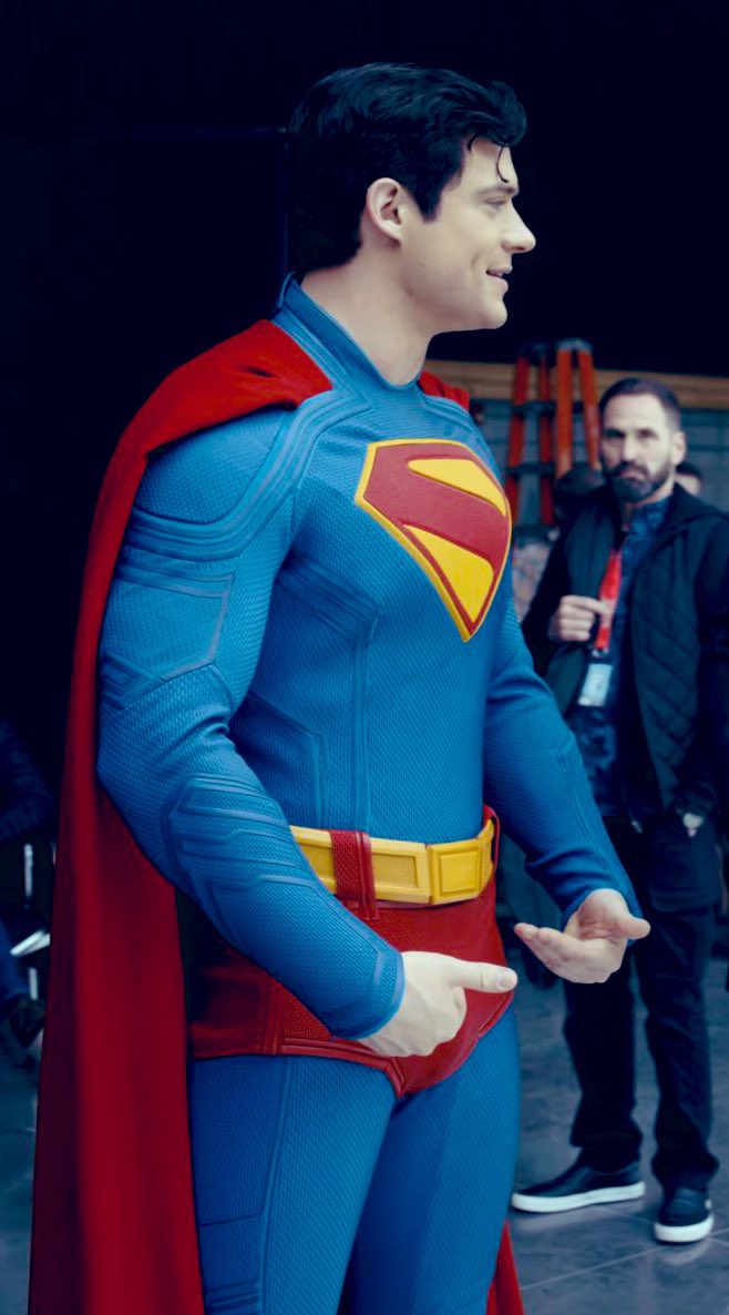 MarvelLatin's tweet photo. Finalmente se perdió el miedo de hacer trajes apegados a los cómics 😭🙏🏻 https://t.co/gaGf9ysGut