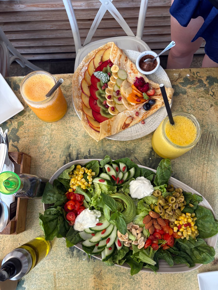 CanIslandsGreen's tweet photo. We had an amazing food experience at Suka Restaurant in Tenerife 🌴💛
Smoothies, protein drinks, tropical bowl, sandwich – everything was fresh, delicious and perfectly balanced 😍
Healthy food that actually tastes incredible!
You can visit them at Fañabé Beach or Las Américas! https://t.co/A3btK8ow0x