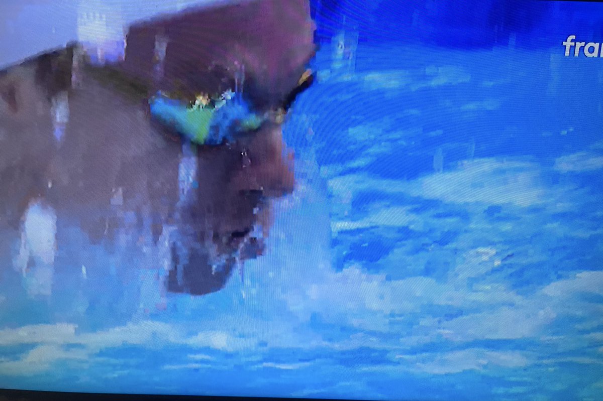 Champion du monde du 200m4nages
<a href="/leonmarchand/">Léon Marchand</a> une nouvelle fois magistral 🔥

#Singapore2025 
#200m4nages