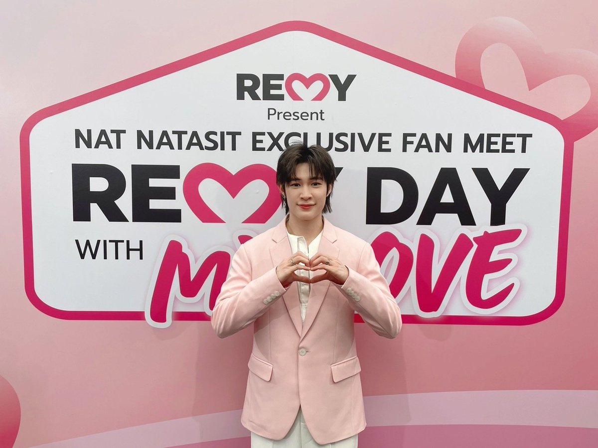 DomundiTV's tweet image. ขอขอบคุณ @REMY_Pets ที่ให้เกียรติ “ณฐ” @natasittttt ได้มาร่วมกิจกรรมสนุก ๆ และให้เกียรติ “แม้ก” @mmaxmaxxxx ได้มาเป็นแขกสุดพิเศษในวันนี้นะคะ 🥰

ขอขอบคุณแฟน ๆ ทุกคนที่มาเจอกัน รวมถึงแฟน ๆ ที่ส่งกำลังใจมาให้ทั้งสองคนด้วยนะคะ 🫶🏻✨️
 
#REMYDAYxNATNATTASIT
#REMYxMaxNat