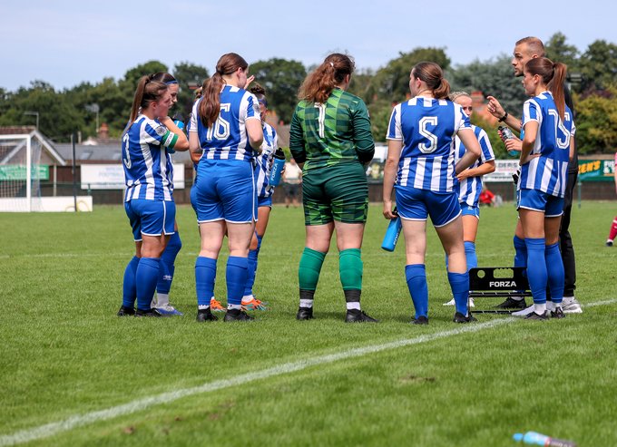 WroxhamWomen's tweet photo. Midweek Friendly 

Wednesday we entertain our partner club @burevalleywfc at home  in a pre-season friendly

🆚 @burevalleywfc
📆06/08/25
⏰7:45pm
📍Trafford Park
🎟️FREE ENTRY
Hot and cold drinks and food available from the social club bar https://t.co/SfNOmmN5Nh