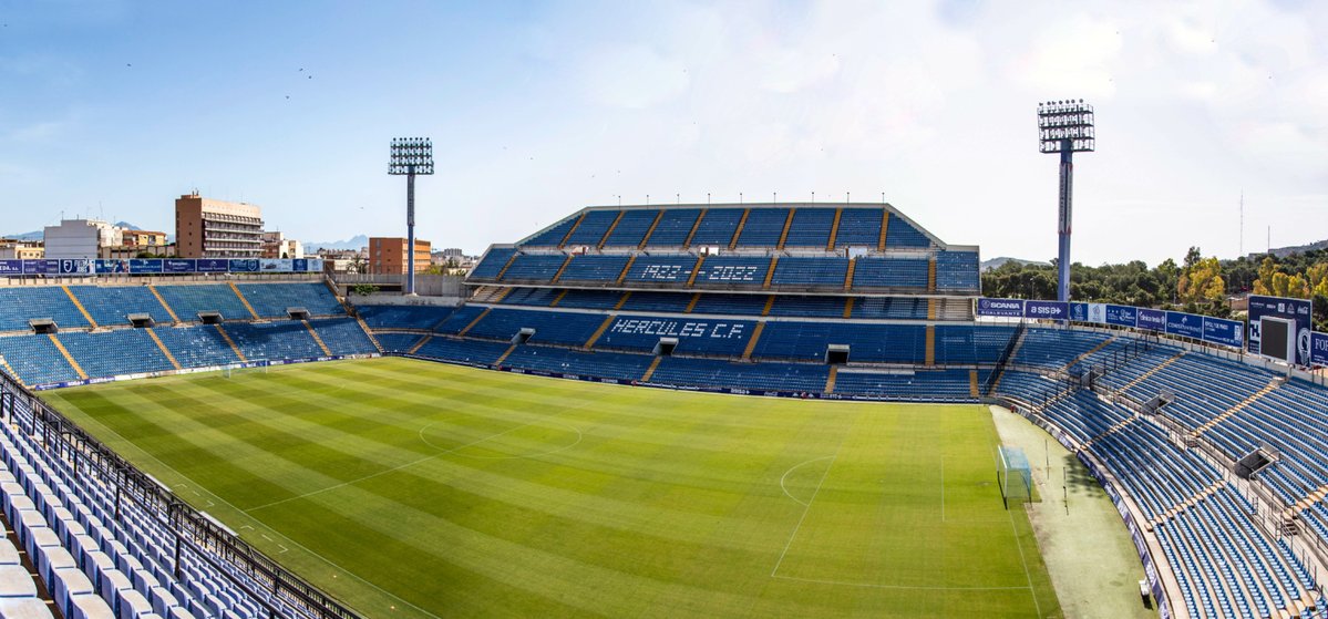 GRADA B pro (@gradabpro) on Twitter photo Es uno de los estadios más icónicos del fútbol español.
Hoy cumple 51 años, el José Rico Pérez, la casa del <a href="/cfhercules/">Hércules CF 💙🤍💯</a>
Muchas historias se han vivido en esas gradas y una petición común a quien corresponda: reformen este templo de nuestro fútbol. Es uno de los estadios más icónicos del fútbol español.
Hoy cumple 51 años, el José Rico Pérez, la casa del <a href="/cfhercules/">Hércules CF 💙🤍💯</a>
Muchas historias se han vivido en esas gradas y una petición común a quien corresponda: reformen este templo de nuestro fútbol.