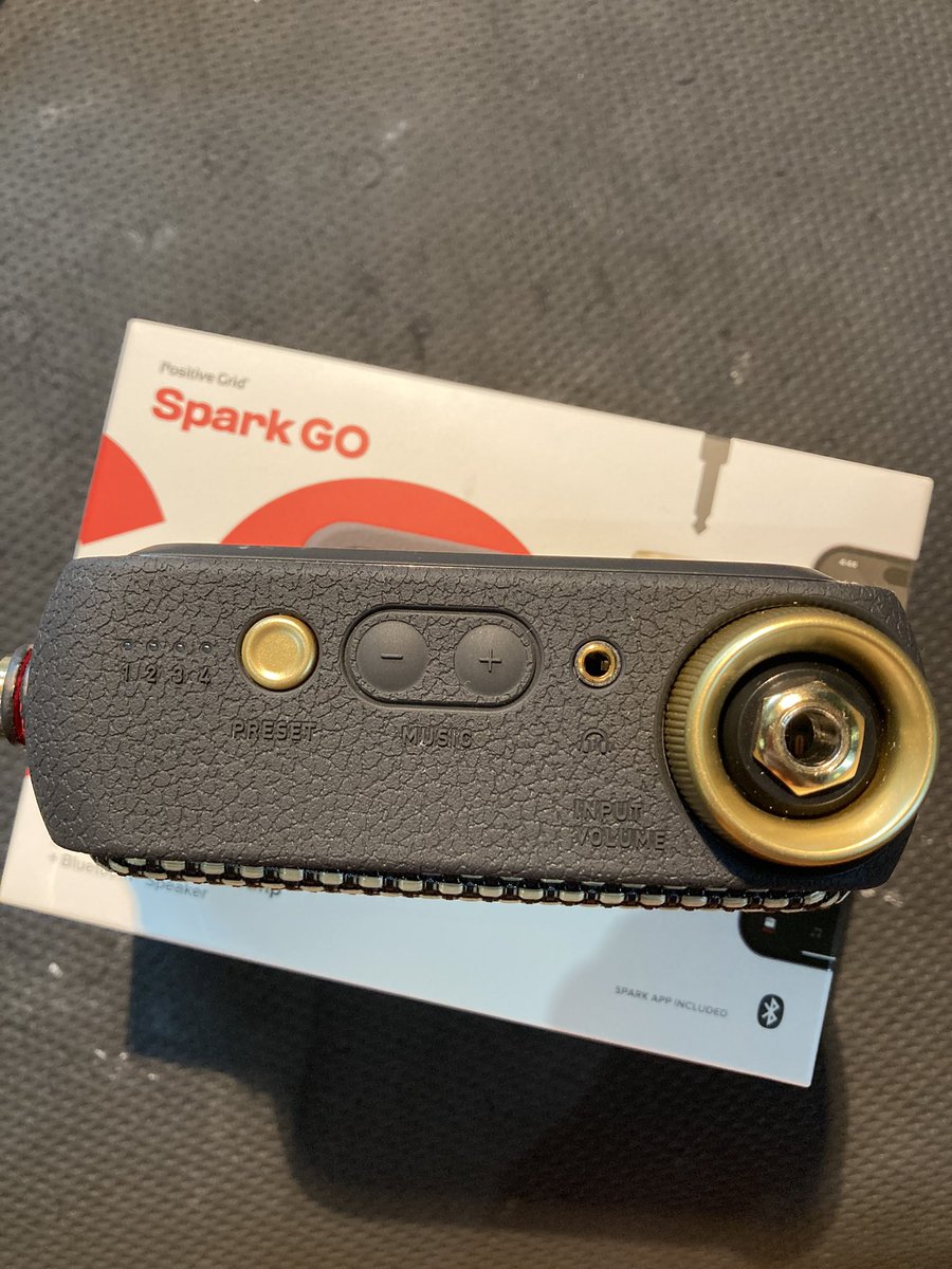 od_musics's tweet image. New arrival !!!

Positive Grid  Spark GO

どこにでも持ち運べる、Bluetooth搭載
ギター、ベースポータブルアンプ！
専用アプリにて様々な機能が使用可能！

 #PositiveGrid #Sparkgo #エレキギター
 #ベース #楽器 #楽器買取 #岐阜
 #王の洞窟