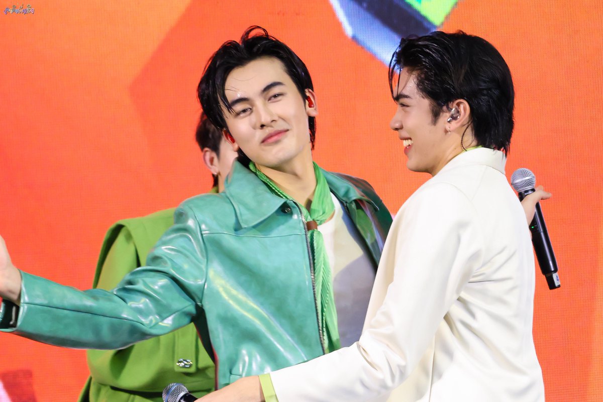 ชั้นซูมดูรอยยิ้มและดวงตาน้อง รอบที่ 739198392