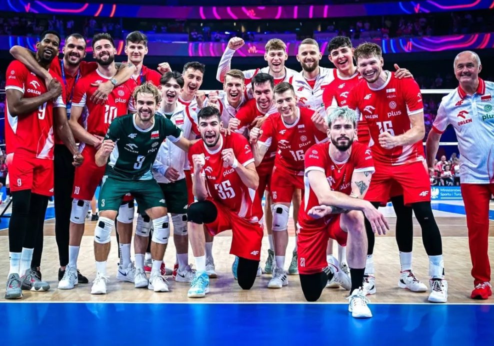 เเชมป์vnlชายปีนี้ได้เเก่ โปเเลนด์ค่า 
ยินดีด้วยมาทุกสกิล ปัง สมกับเป็นเบอร์1ของโลก 🇵🇱🇵🇱🇵🇱 #วอลเลย์บอลชาย