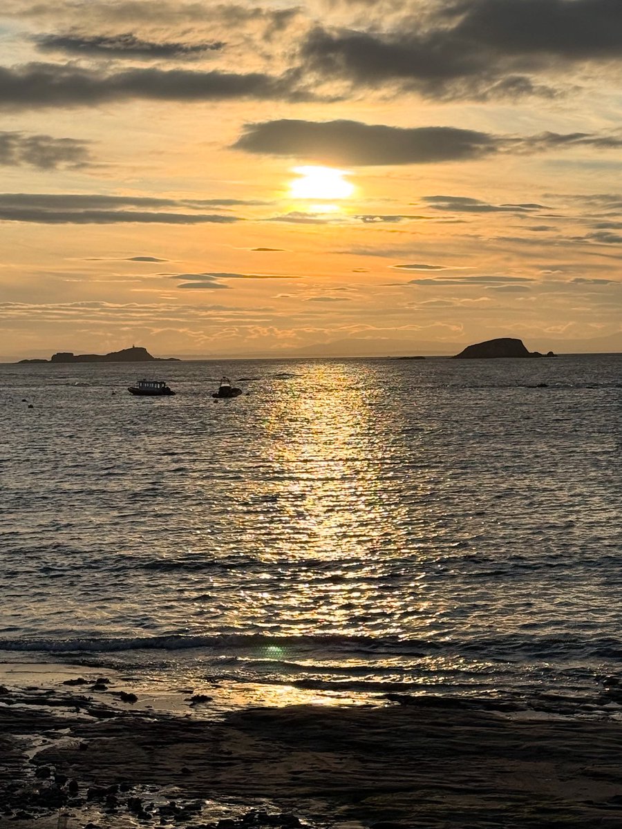 Nice sunset in North Berwick last night…