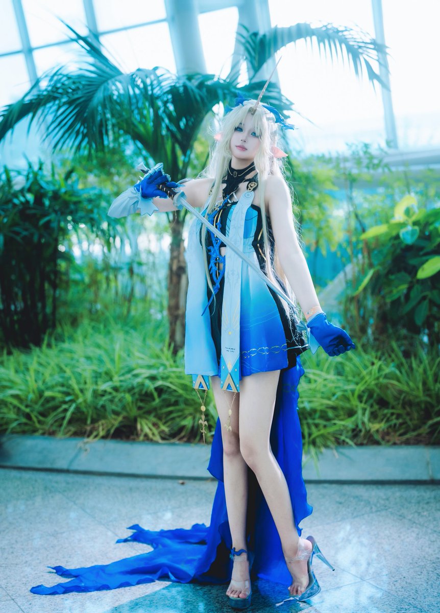 orb_xvu's tweet image. #Fleurdelys #WutheirngWaves #cosplay