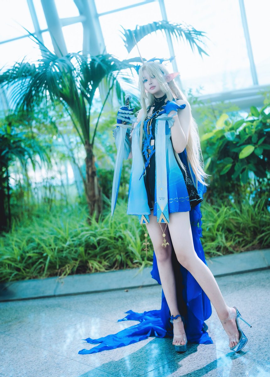 orb_xvu's tweet image. #Fleurdelys #WutheirngWaves #cosplay