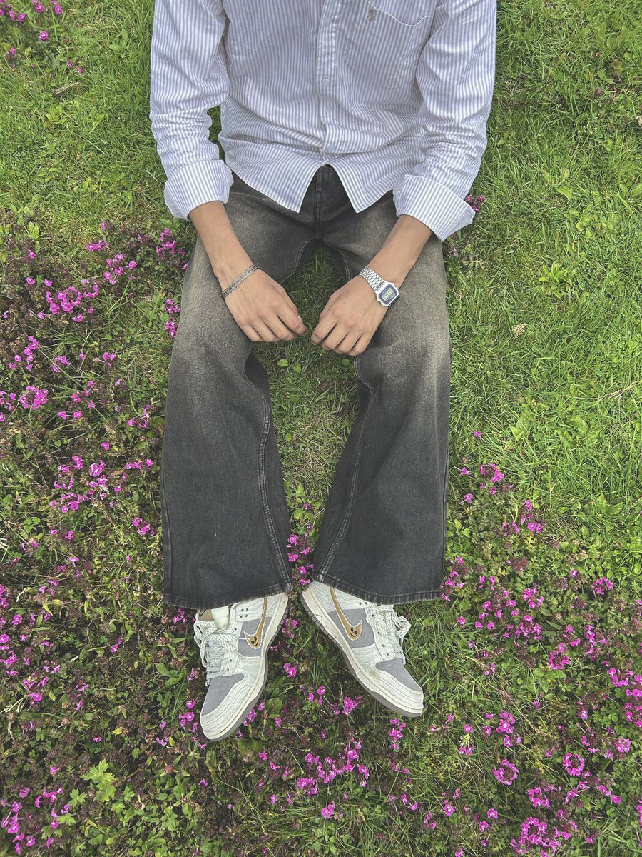 bazil 🕷️ tweet media