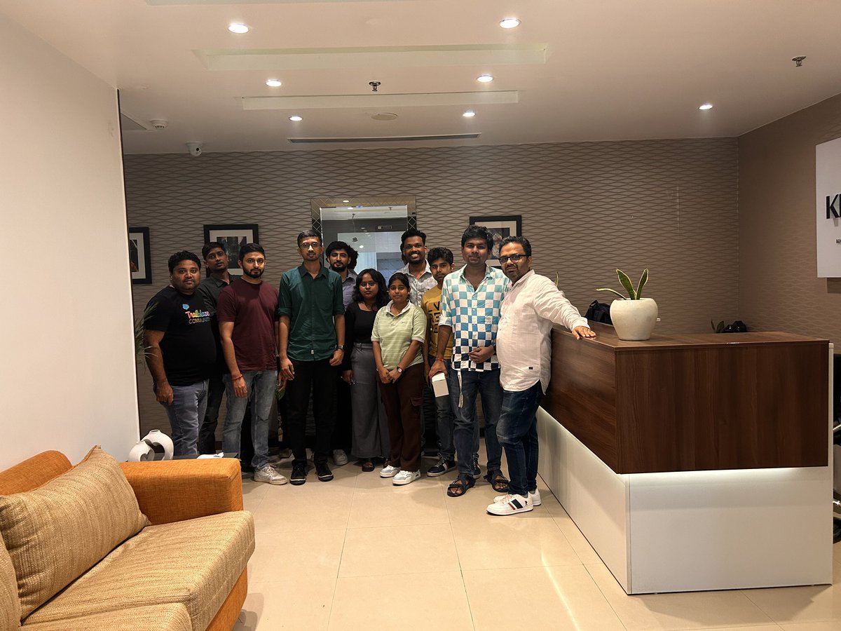 Akash_SFDC's tweet image. Thanks everyone who joined the @SFIndNonprofit meetup today, huge shoutout to @Gaurav_sfdc_ for sharing the #DataCloud For #Nonprofits &amp;amp; #Agentforce and celebrating the #FriendshipDay2025 together #Salesforce with a promise to keep meeting regularly ❣️
Thanks again to the…