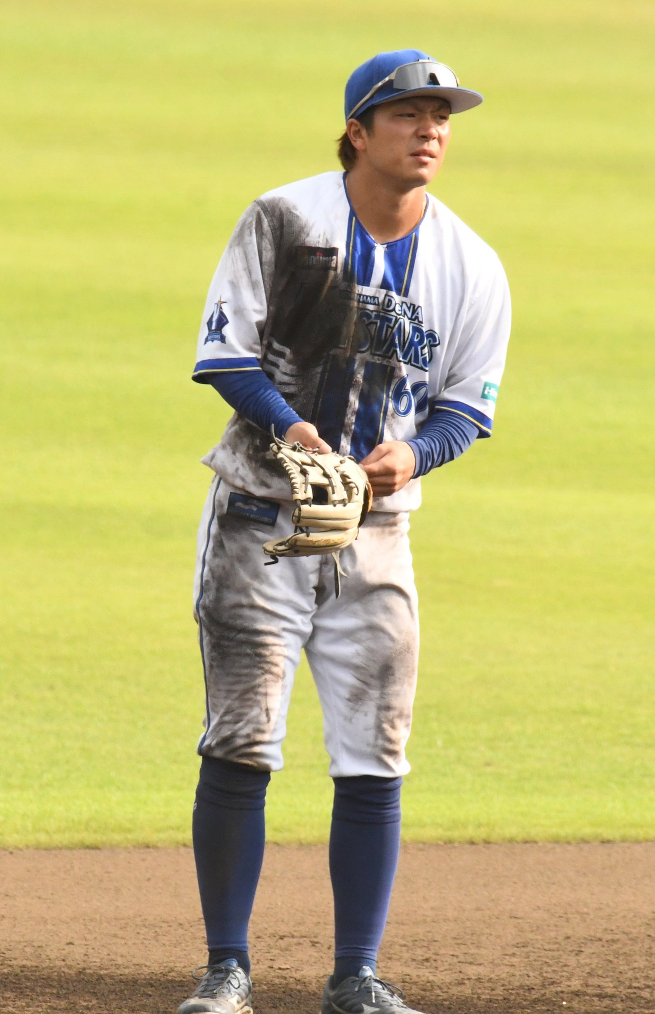 知野直人選手 ビジターユニフォーム Amazon.co.jp: 横浜DeNAベイスターズ 知野直人 選手 ビジター実