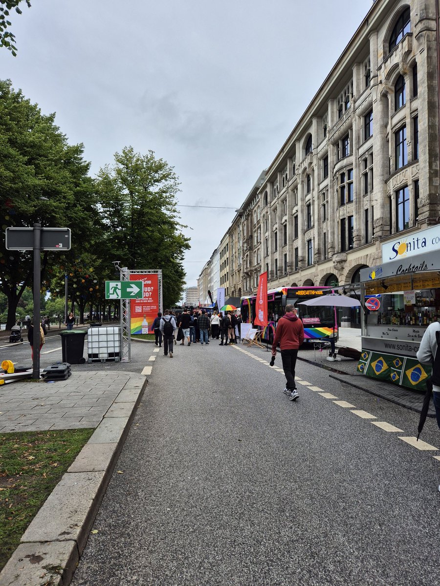 Seguidores de candidatos con apellidos alemanes estarían atacados si se les ocurre salir a pasear por los lugares históricos de Hamburgo hoy