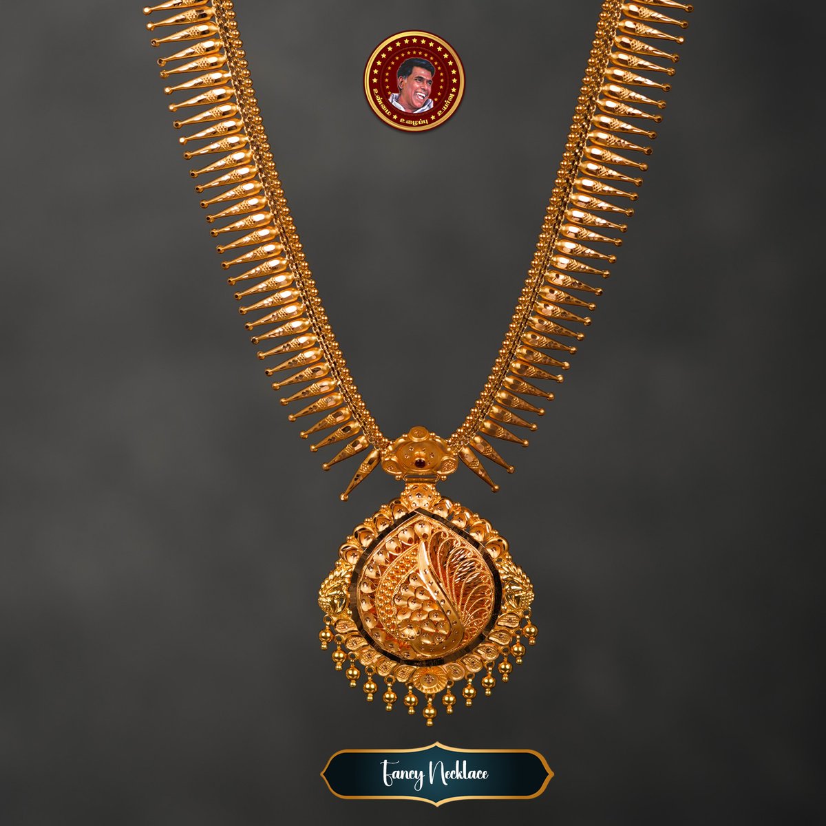 saravanastores_'s tweet photo. The fancy necklace is shining with intricate, beautiful gold. Visit Saravana Selvarathnam Stores • Pallavaram , T Nagar Chennai • Madurai • Tirunelveli • Coimbatore #saravanaselvarathnam #saravanaselvarathnamjewellery #saravanaselvarathnamstores https://t.co/VurbOaOx37