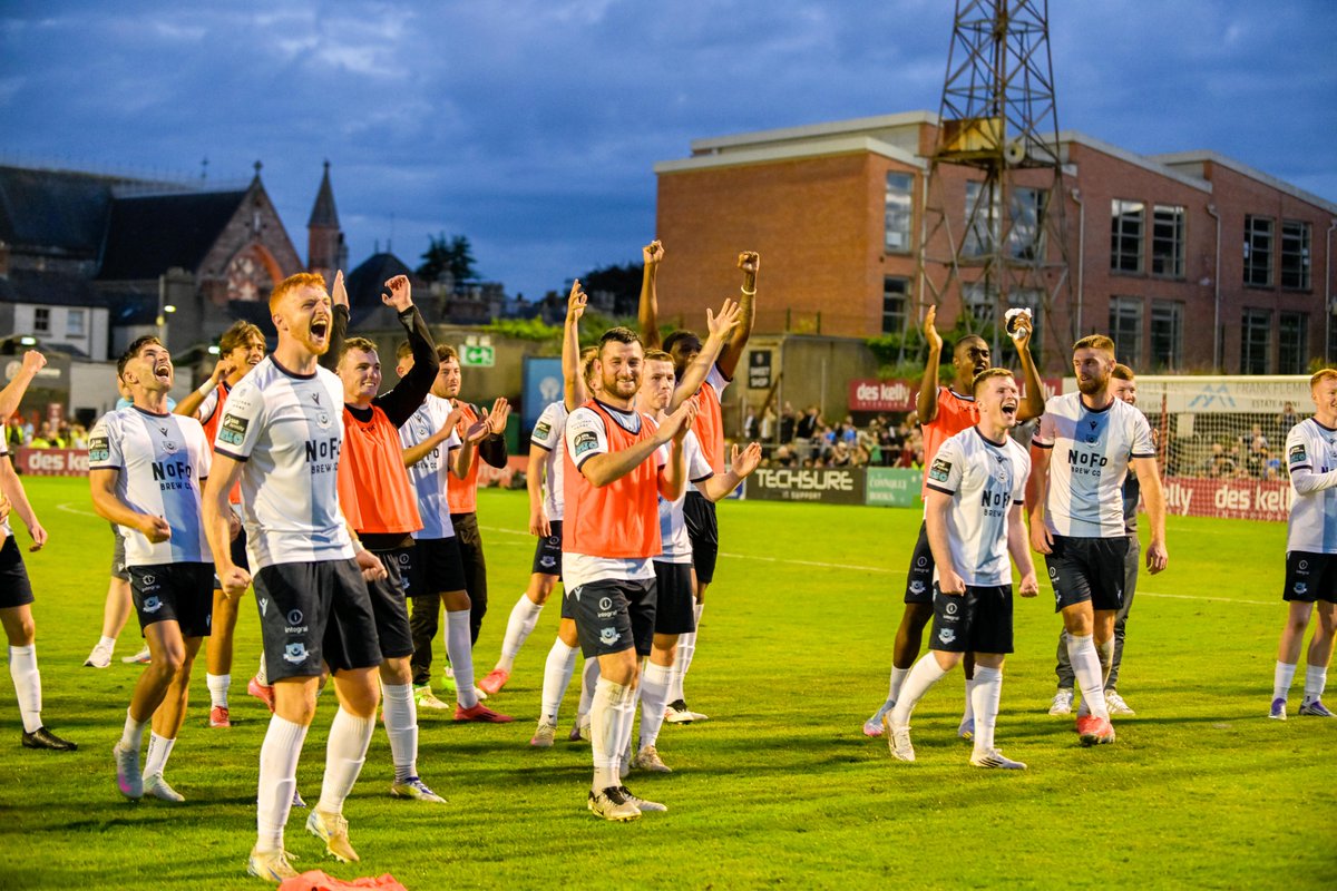 🏠 200 tickets remain available for Friday's home game against Waterford in Sullivan &amp; Lambe Park!

🎟️ droghedaunited.ie/ticketing/

📷 Charlie Murphy

🟣🔵 #WeAreDrogs | #OurTownOurClub