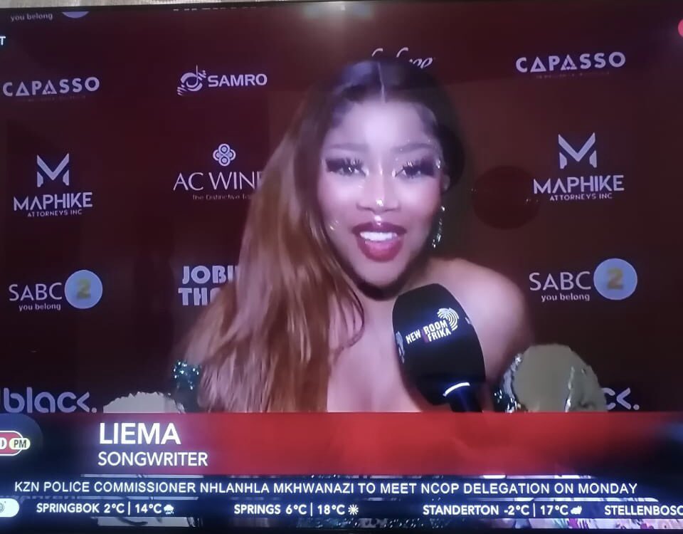 Channel 405 🥺🥺🥺🌸🌸🌸

LIEMA PANTSI 2X AWARD WINNER
CONGRATULATIONS LIEMA
#LiemaPantsiXBIMA
#LiemaPantsi