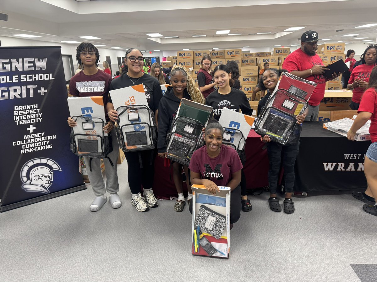 Kelsi Baker (@coachkbaker41) on Twitter photo Had fun yesterday helping out with the Back to School fair with some of the <a href="/LadySkeeterBall/">Lady Skeeter Hoops</a> and <a href="/LadySkeeterSB/">Mesquite Skeeter Softball</a> players!!!! These kids do a great job investing in the community. Had fun yesterday helping out with the Back to School fair with some of the <a href="/LadySkeeterBall/">Lady Skeeter Hoops</a> and <a href="/LadySkeeterSB/">Mesquite Skeeter Softball</a> players!!!! These kids do a great job investing in the community.