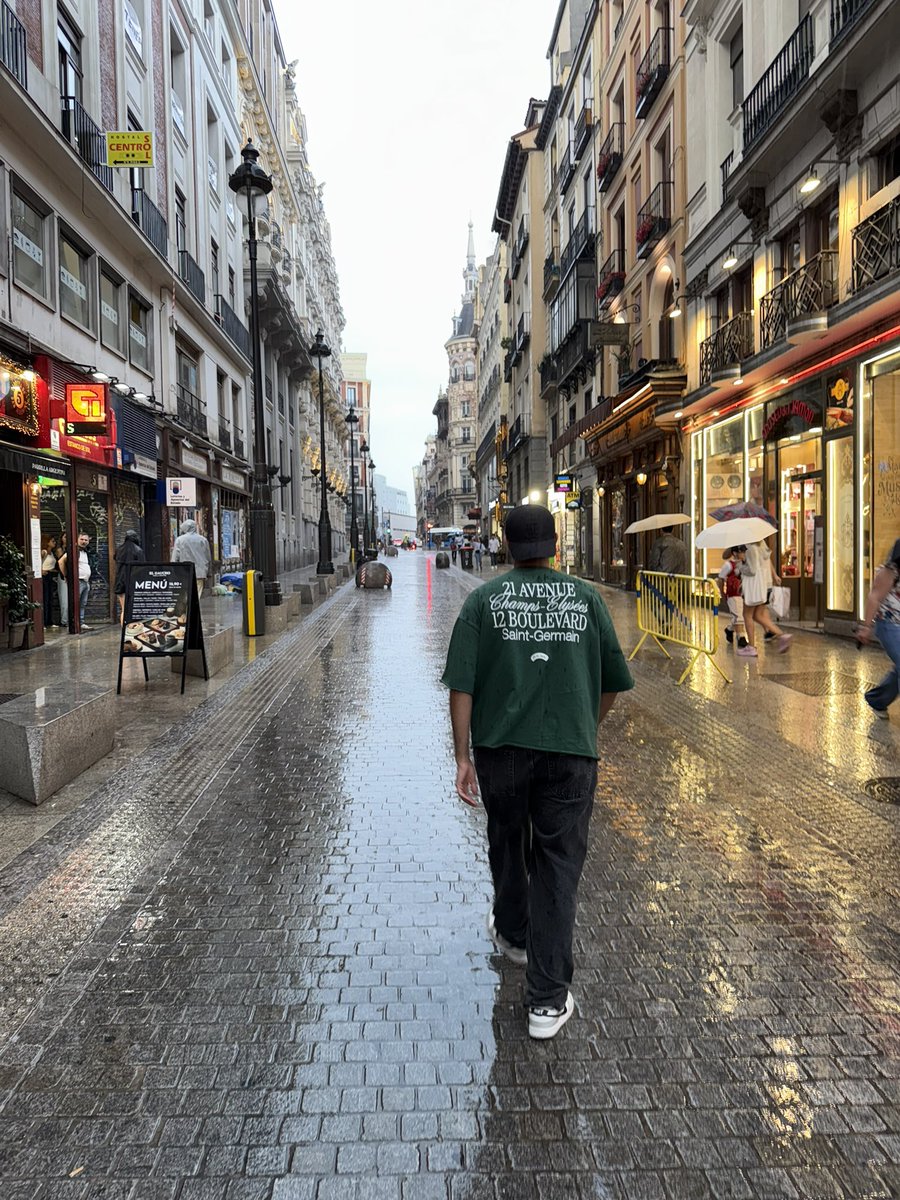 #HalaMadridYNadaMas 🤍👑