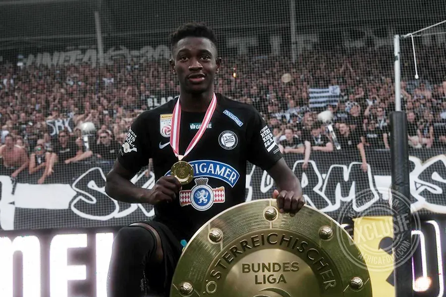 Ablinho 🔰 (@ablinhoo) on Twitter photo Le FC Nantes a fait une offre de prêt avec OA pour l'attaquant Amady Camara 🇲🇱 (Sturm Graz 🇦🇹, 20 ans)
L'affaire pourrait se conclure rapidement.
(infos <a href="/OuestFrance/">Ouest-France</a>) Le FC Nantes a fait une offre de prêt avec OA pour l'attaquant Amady Camara 🇲🇱 (Sturm Graz 🇦🇹, 20 ans)
L'affaire pourrait se conclure rapidement.
(infos <a href="/OuestFrance/">Ouest-France</a>)