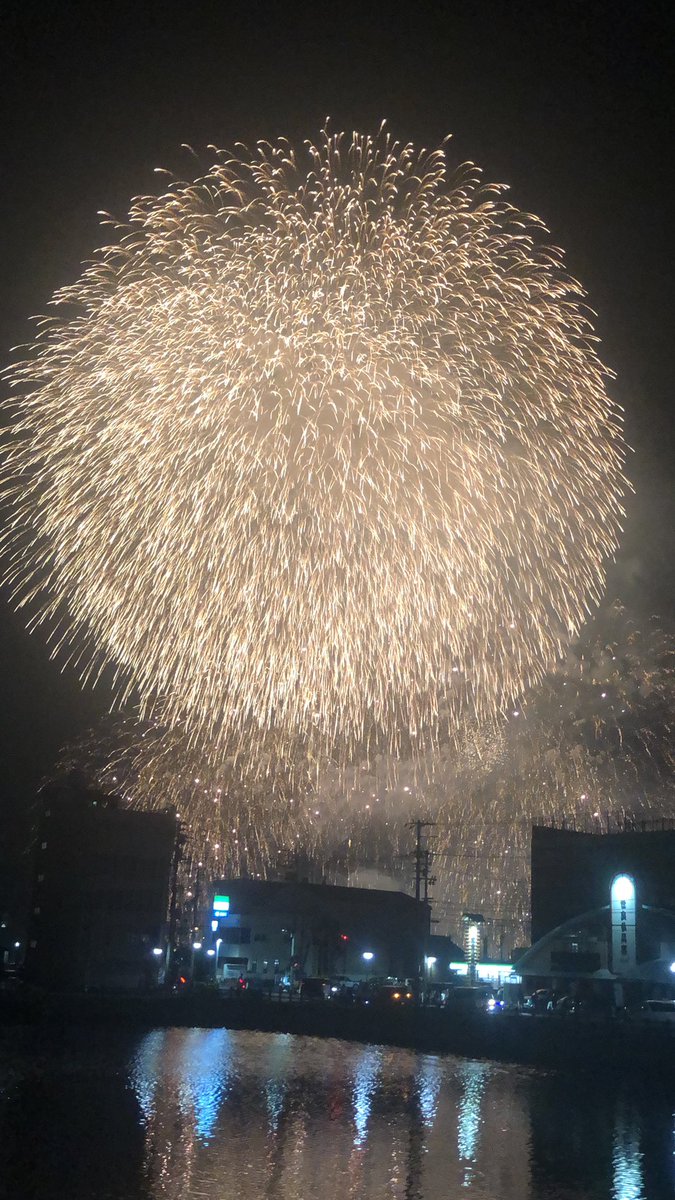 おんまくの花火やばすぎた！
また来年も見れたらいいな( *´꒳`* )
