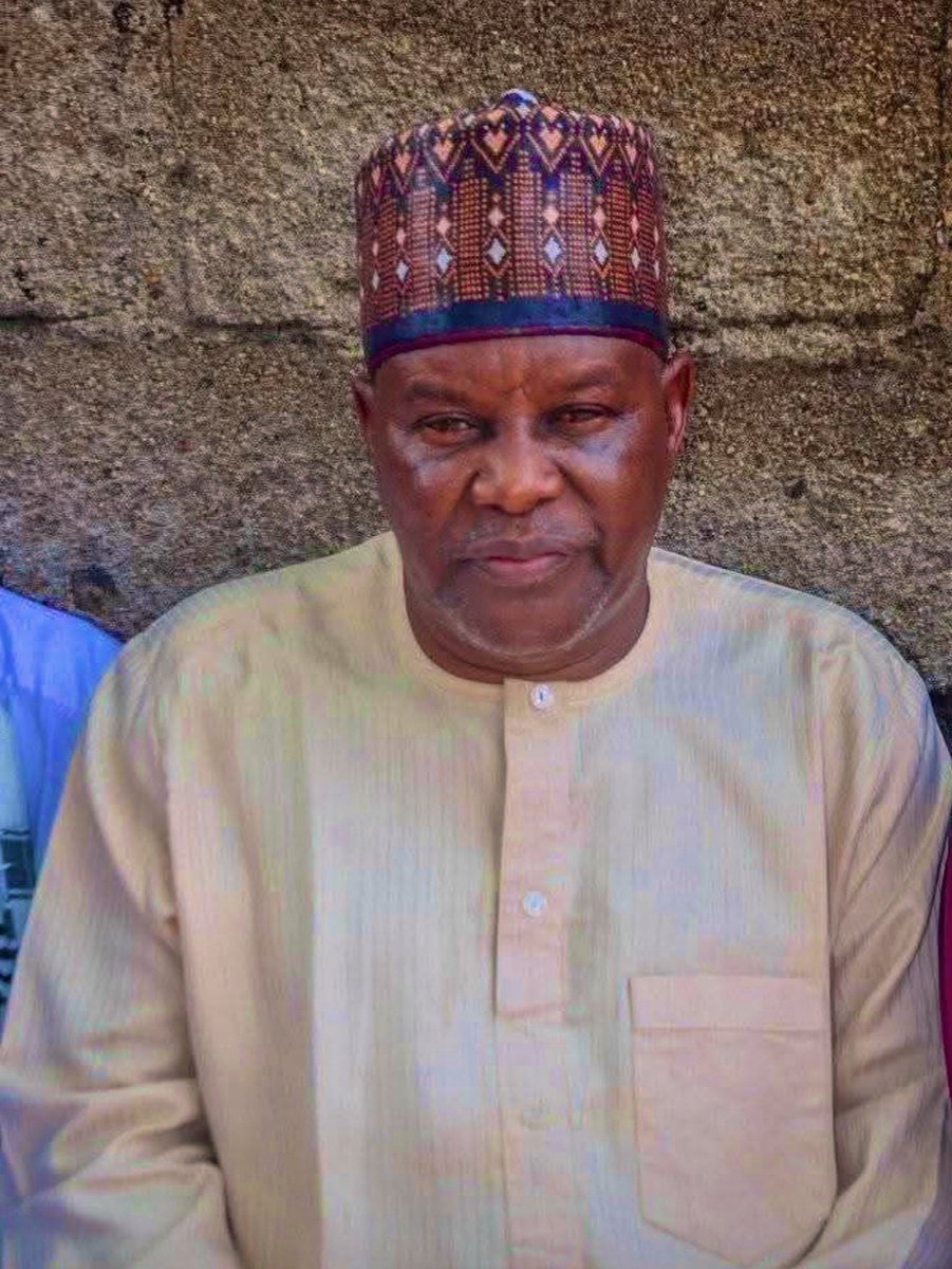 Tribute to Alhaji Muhammadu Mai Harka

Innā lillāhi wa innā ilayhi rājiʿūn. Yesterday, we lost a truly remarkable man—Alhaji Muhammadu Mai Harka, our in-law, mentor, father figure, and pillar of the community. Until his passing, he was married to our eldest sister, but his role