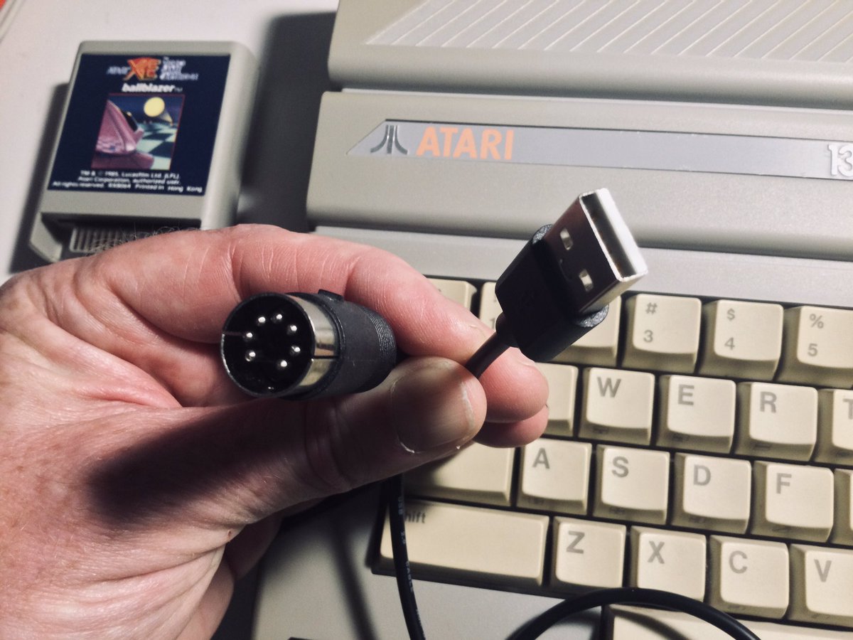 gordoslair's tweet image. I picked up a cheap #Atari 130XE a few weeks back but I didn’t have a power supply. So I ordered a USB one and it works great. Did some tests. The system seems 100%, time for a game. #AtariComputer #8bitgaming