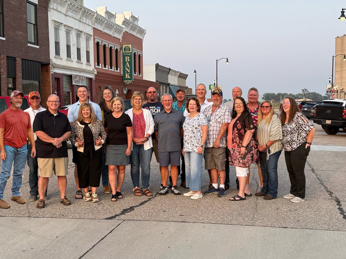 On Friday Aug 1 the WRRHS Class of 1985 took over Downtown Wood River for our 40th class reunion.  20 of us gathered for laughs and stories.  Time goes by too fast.  <a href="/wreagles/">Wood River Eagles</a>
