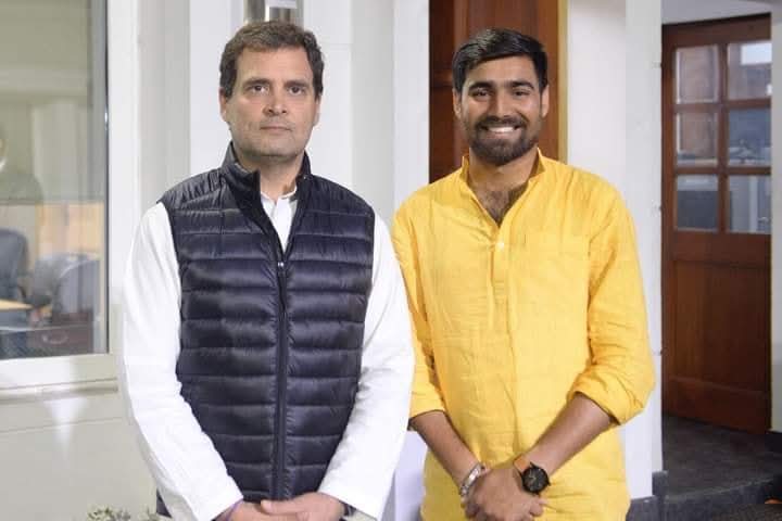 राजनीति की पाठशाला कॉलेज से शुरू होती है।
जब चुनाव नहीं होंगे,
तो छात्र नेता कहाँ से आएंगे?
#NSUI_मांगे_छात्रसंघ_चुनाव
विनोद जाखड़ यही सवाल पूछ रहे हैं।