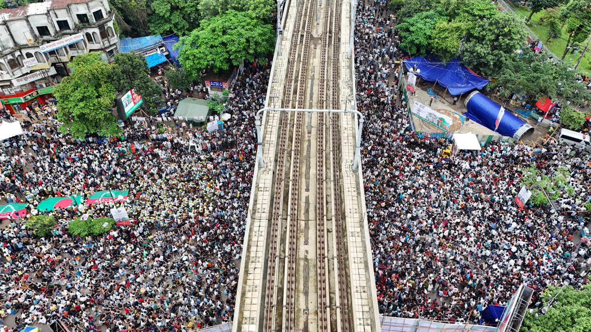 bdbnp78's tweet photo. Today, On the anniversary of the July–August mass uprising, national mourning, and victory, the student wing of the Bangladesh Nationalist Party (BNP) organized a massive student rally at Shahbagh, Dhaka.

The streets were filled with the spontaneous presence of hundreds of thousands of student activists, echoing the spirit of resistance and remembrance.