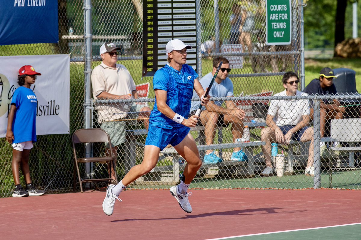 Mike Baxter tweet media