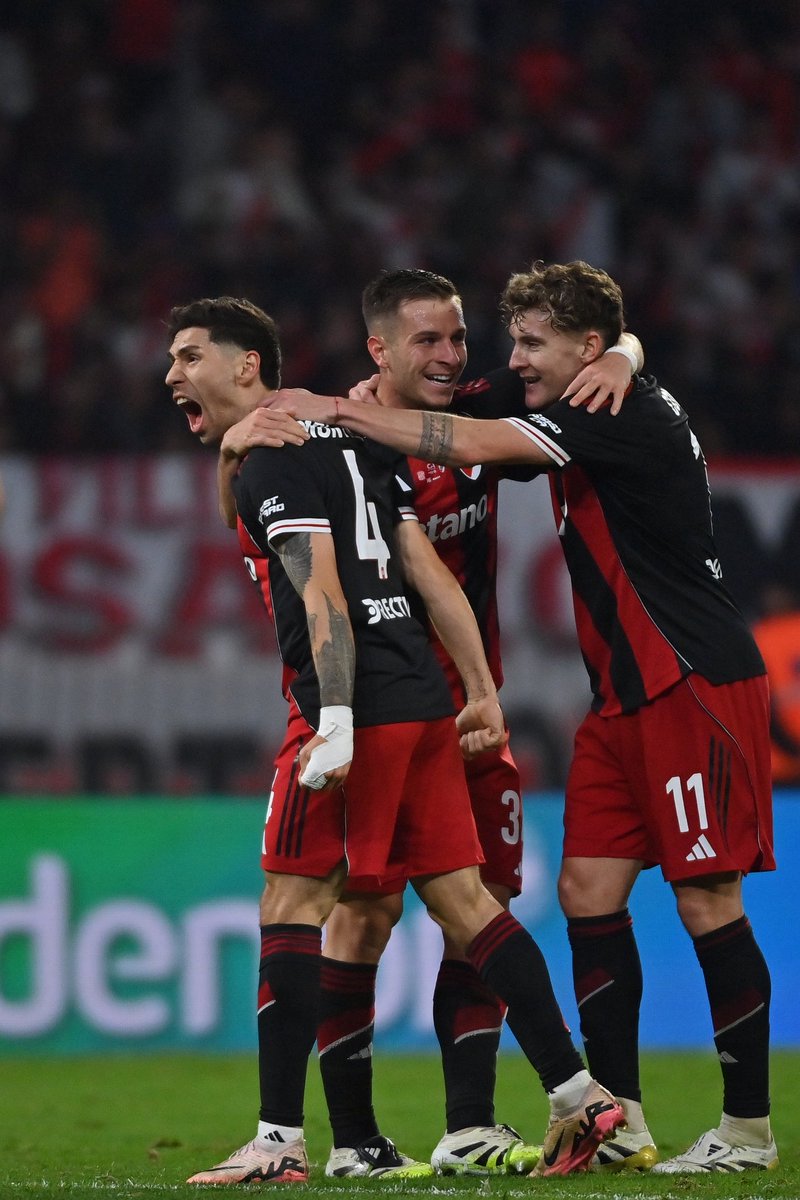 Buen domingo, 𝑟𝑖𝑣𝑒𝑟𝑝𝑙𝑎𝑡𝑒𝑛𝑠𝑒𝑠 🤍❤️🤍