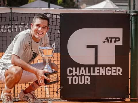 Los 3️⃣ Challenger de Gonzalo Bueno 🏆🏆🏆

* Liberec Challenger (2025)
* Concepcion Challenger (2024)
* Buenos Aires 1 Challenger (2024)

*Hagan sitio en casa que se vienen mas !!!