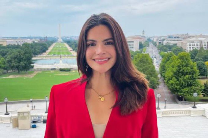 🇺🇸 Valentina Gomez a déclaré que l’islam et la nourriture halal n’avaient pas leur place dans les écoles !

🗳️ Êtes-vous d'accord avec elle ?

A. OUI
B. NON