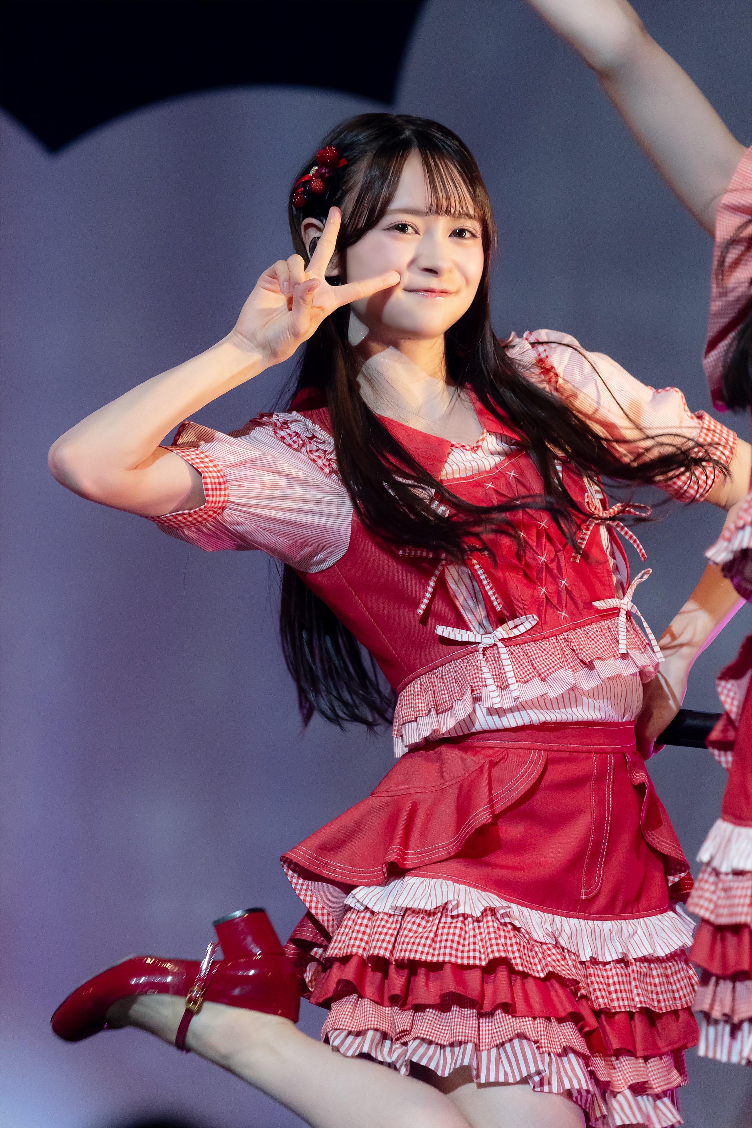 伊藤百花 AKB48 18期生昇格記念LIVE！ セット AKB48 18期生昇格記念LIVE！〜青い空には 雲はひとつもない