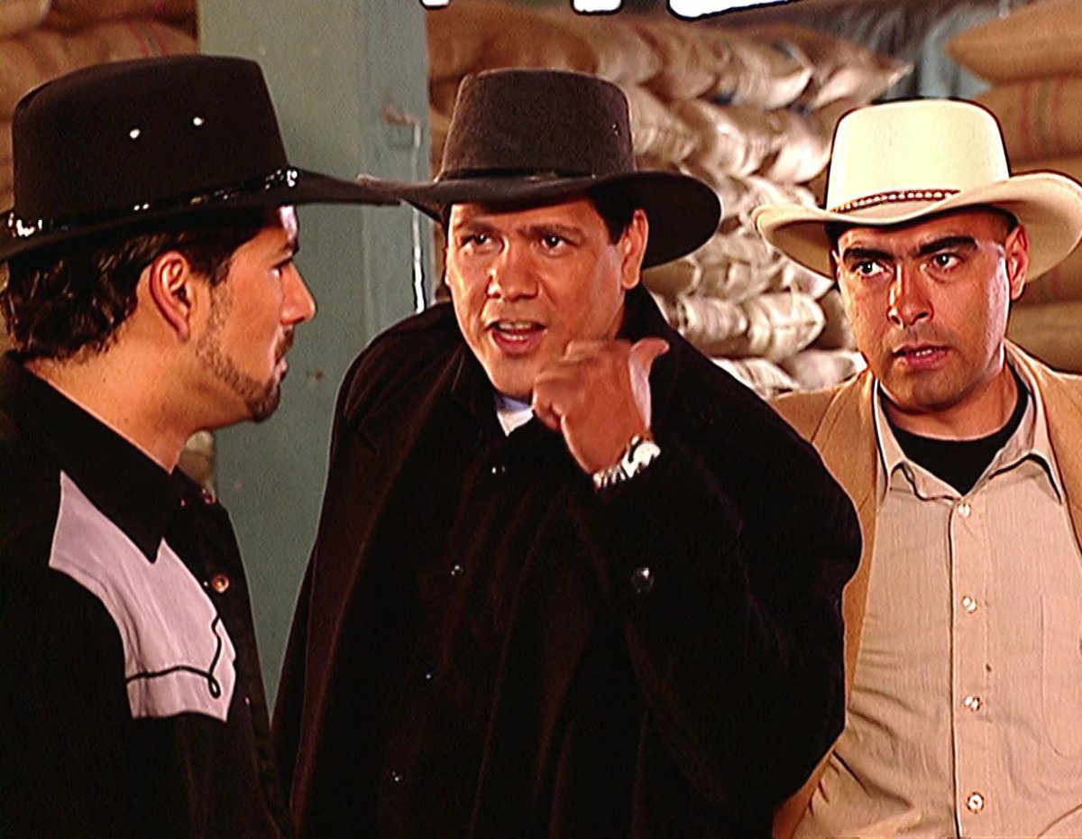 #PasiónDeGavilanes #PDG24 Armando ordena poner en libertad a Óscar y a Jimena sin causarles ningún daño.