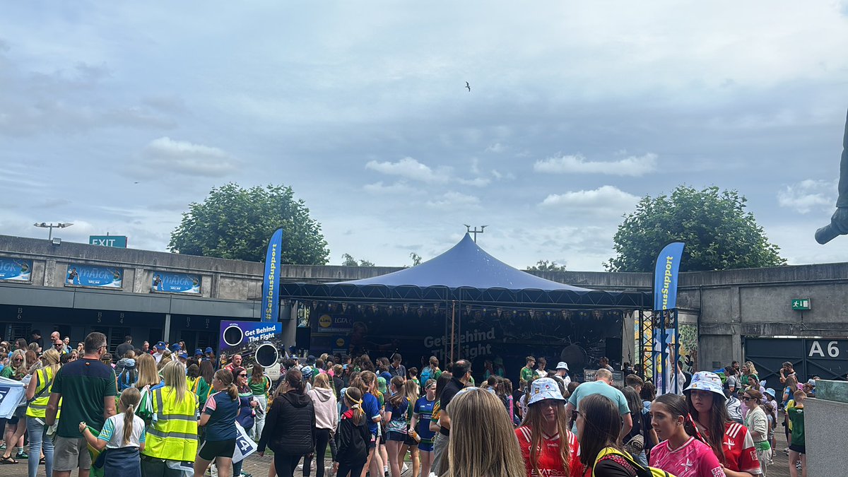 Harry McGee (@harrymcgee) on Twitter photo Great set up by <a href="/lidl_ireland/">Lidl Ireland</a> and LGFA with stands, music, free bananas and drinks at <a href="/CrokePark/">Croke Park</a> Great set up by <a href="/lidl_ireland/">Lidl Ireland</a> and LGFA with stands, music, free bananas and drinks at <a href="/CrokePark/">Croke Park</a>