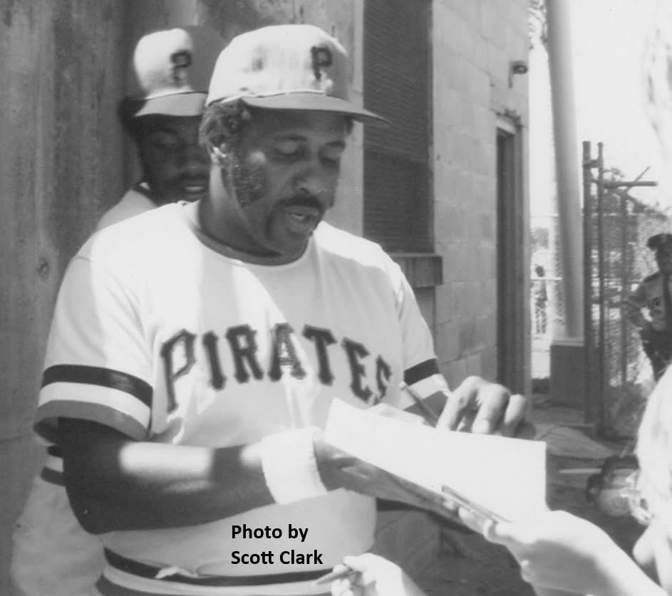 Willie Stargell and Dave Parker signing autographs for young Pirates fans #Pirates