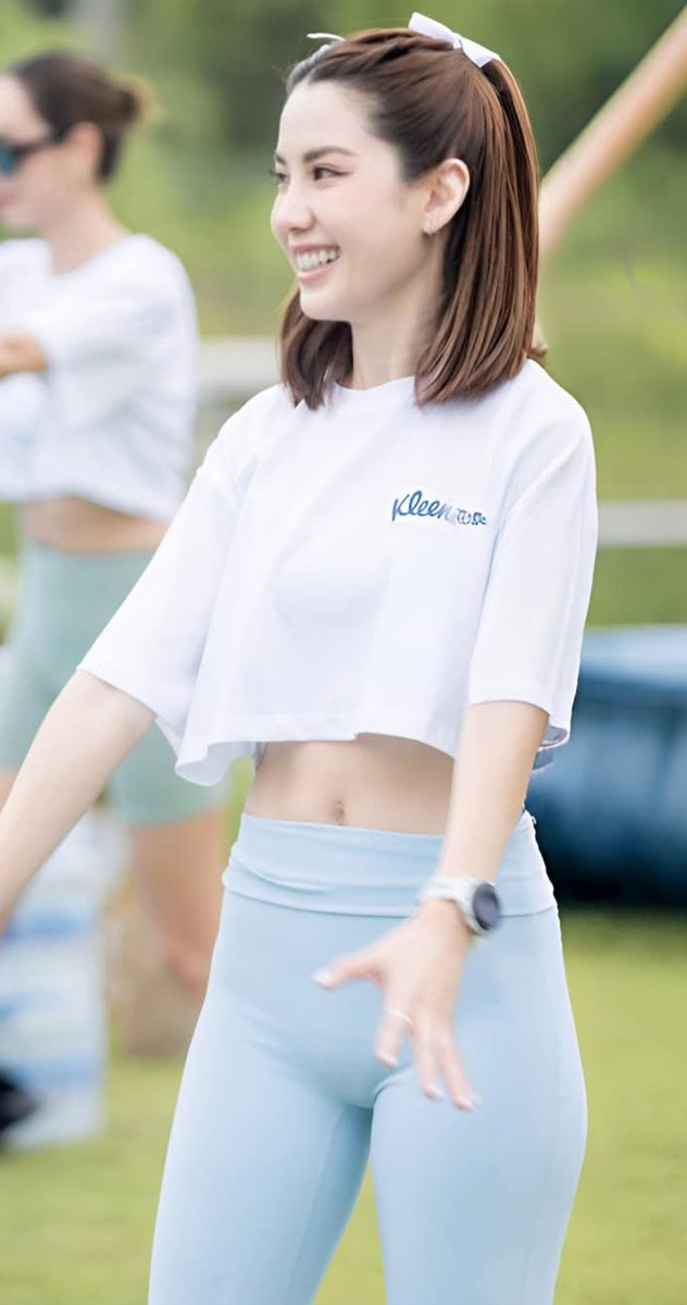 รักน้องพลอย...เต็มพอดีดมเลยครับ